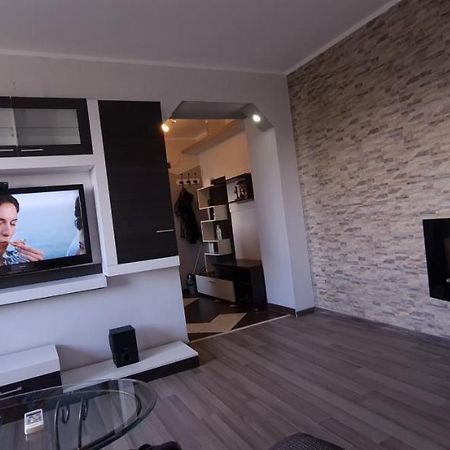 Ultracentral Apartments Bacău Exteriör bild